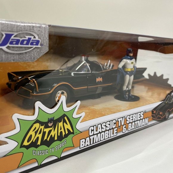 🆕️Jada Classic Batman & Batmobile Diecast NEW - Picture 3 of 11